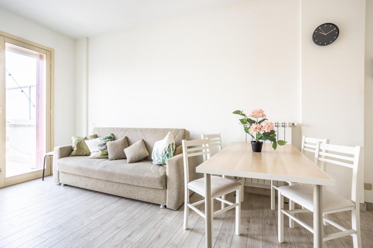 Apartamento Urban Retreat -Private Parking+Terrace Roma Exterior foto